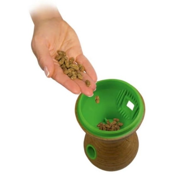 Kong Bamboo Feeder Dambıl Şeklinde Köpekler için Ödül Maması Dağıtma Oyuncağı Medium