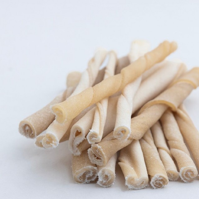 Chompo Kurutulmuş Kolajen Burgu Çubukları Köpek Ödül Maması 100 Gr